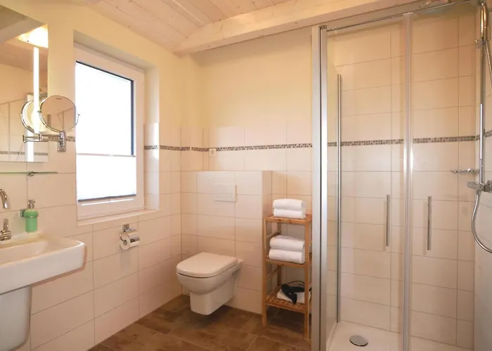 1 Bedroom Beautiful In